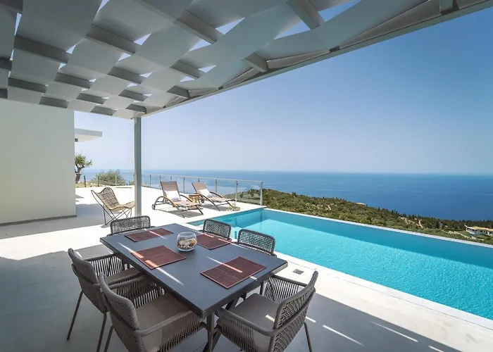 Villa Owl