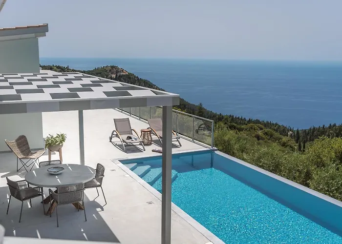 Owl Villa *
